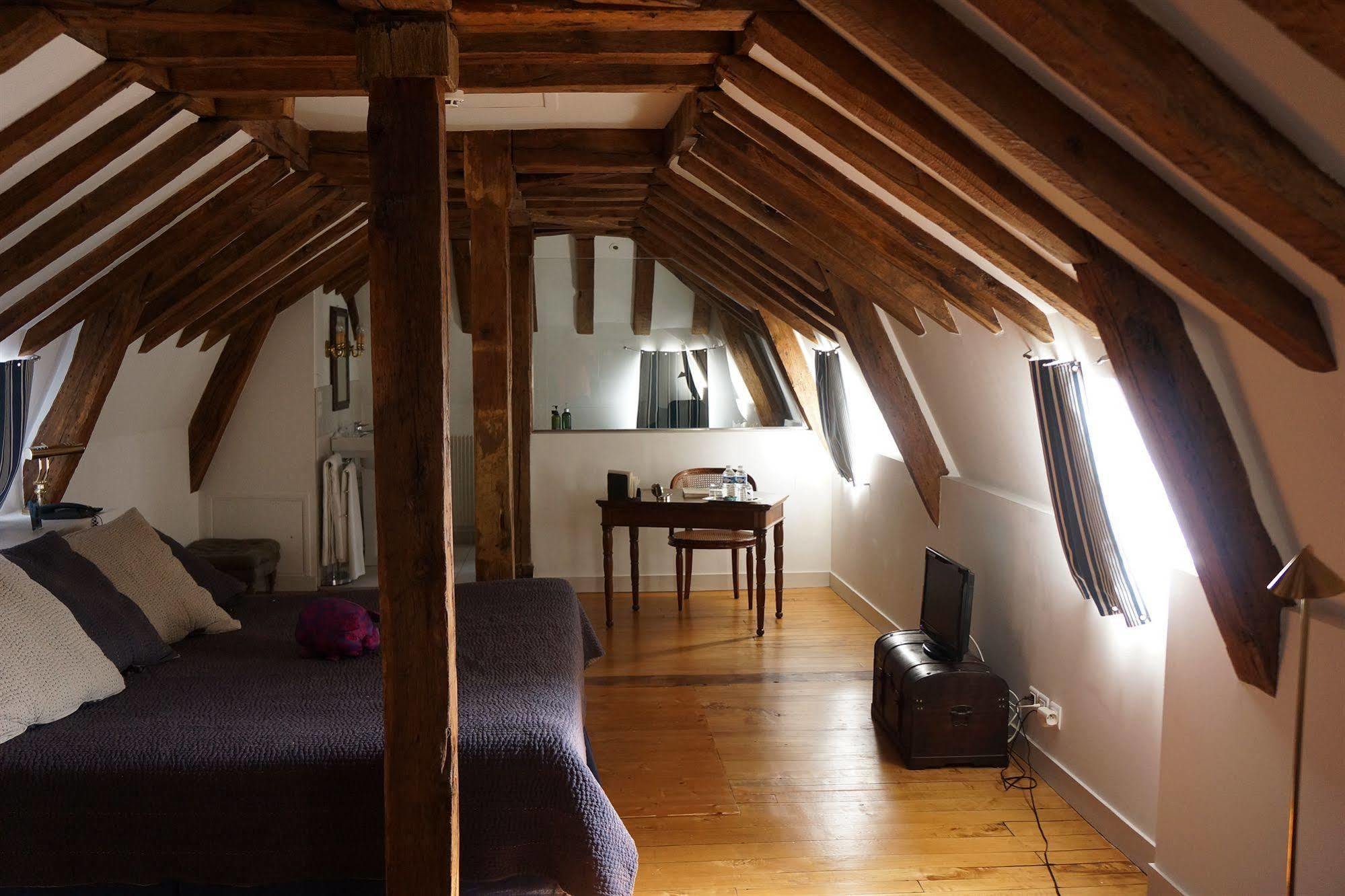 Chateau De Reignac Hotel Екстериор снимка