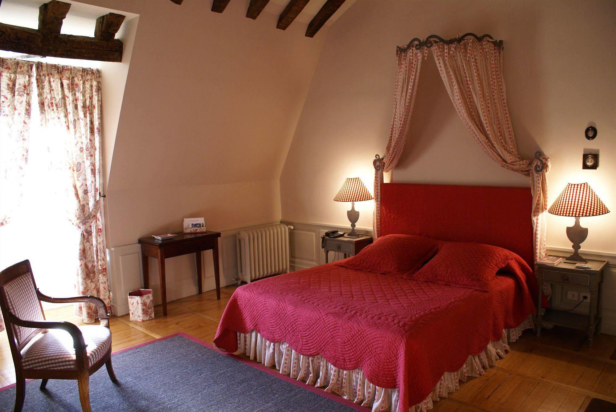 Chateau De Reignac Hotel Екстериор снимка