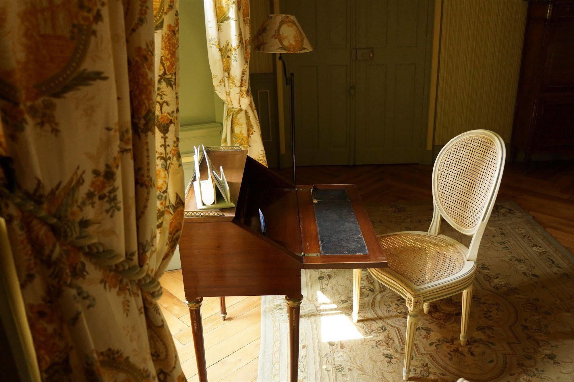 Chateau De Reignac Hotel Екстериор снимка